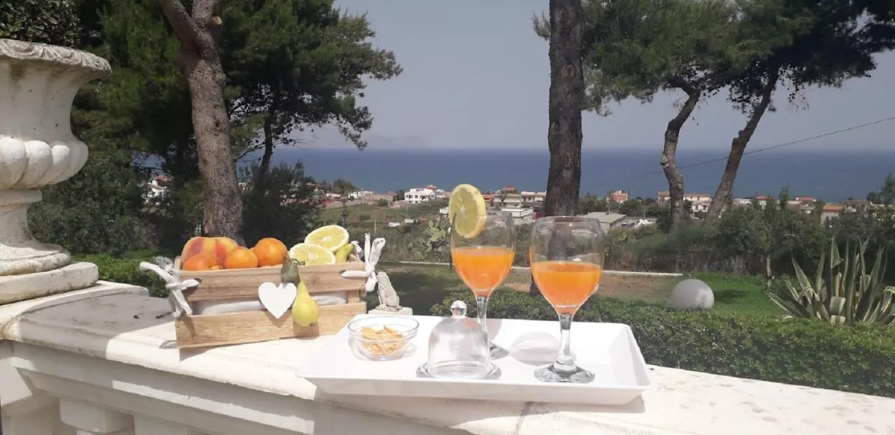 Villa Nunziatella Badia Trappeto  Ferienhaus