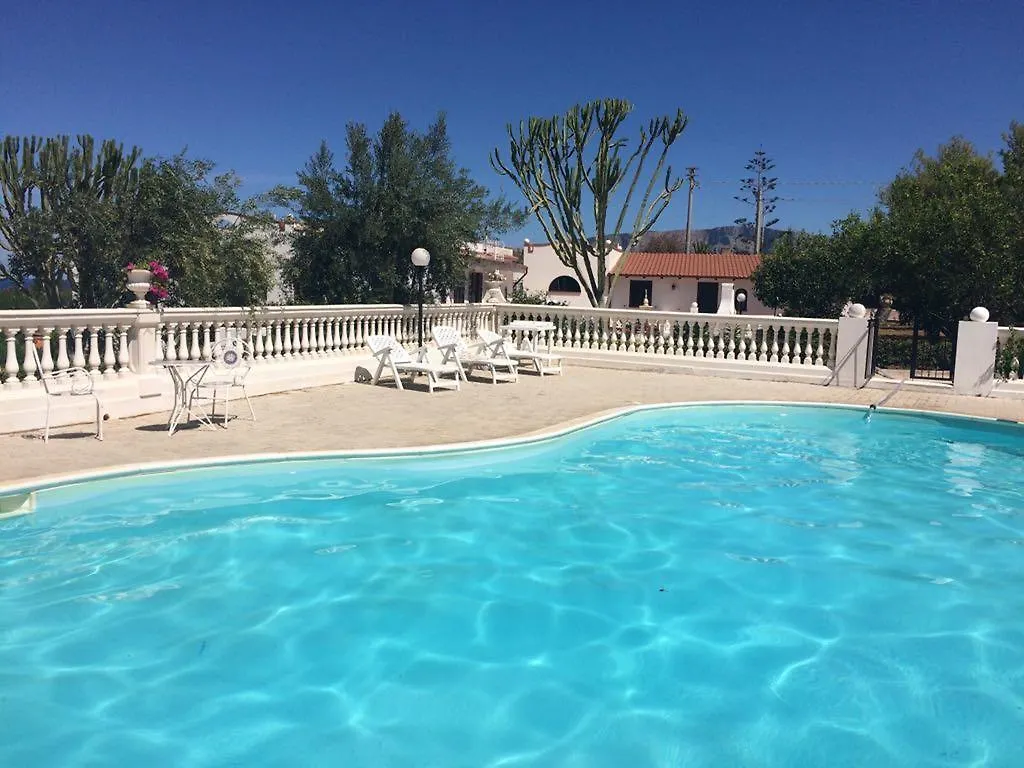 Ferienhaus Villa Nunziatella Badia Trappeto