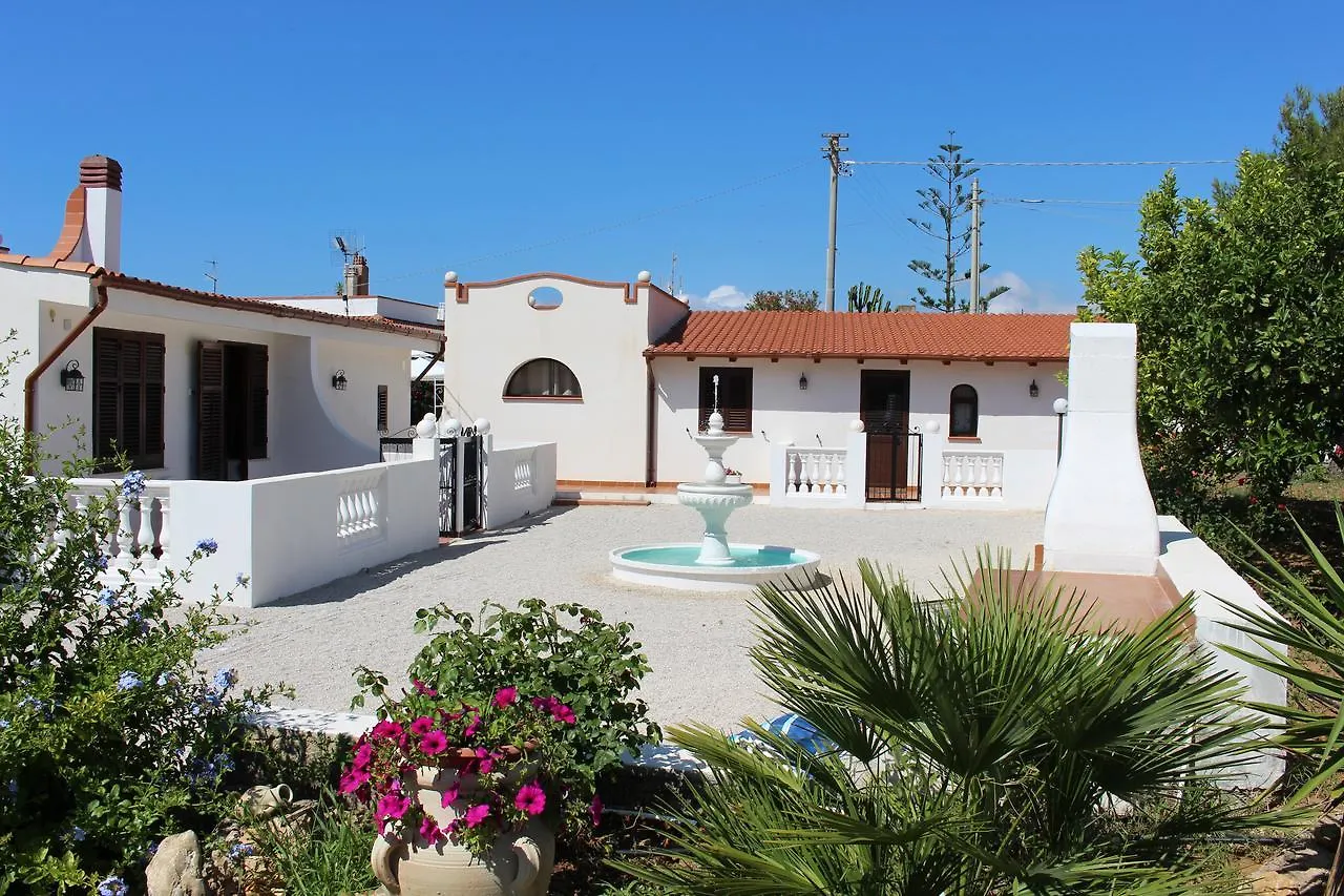 Villa Nunziatella Badia Trappeto  Ferienhaus Trappeto (Sicily)